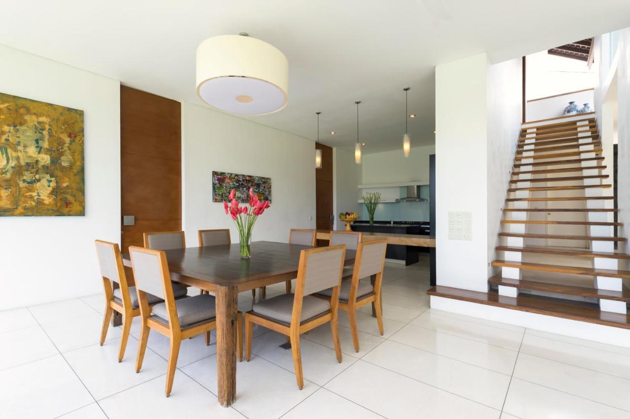 Villa Kavya - 8-Minute Walk From Berawa Beach Canggu  Luaran gambar